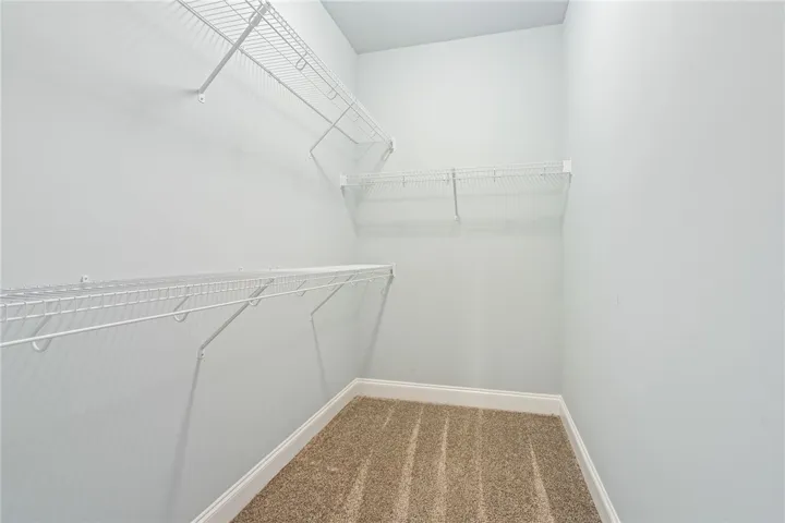 662 High Field Court, Opelika, Alabama 36804