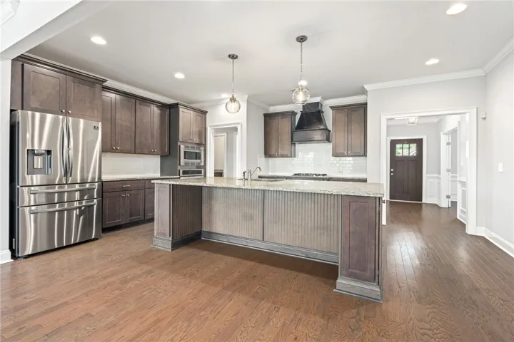 662 High Field Court, Opelika, Alabama 36804