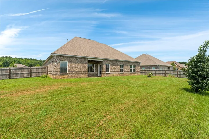 662 High Field Court, Opelika, Alabama 36804