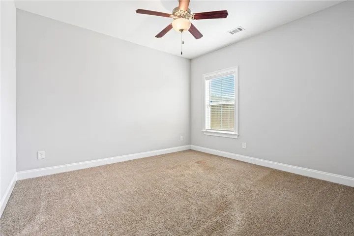 662 High Field Court, Opelika, Alabama 36804