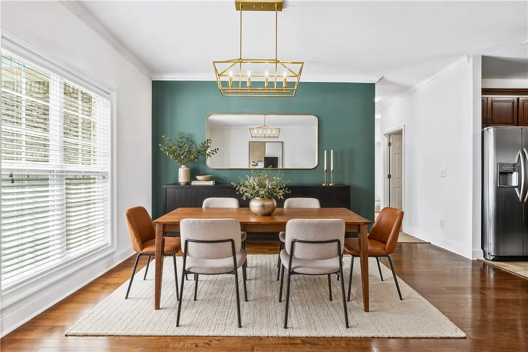 VIRTUAL STAGING