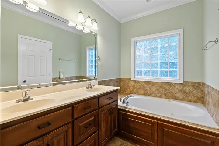 1300 Tulip Court, Auburn, Alabama 36830