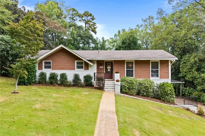 1161 Mckinley Avenue, Auburn, Alabama 36830