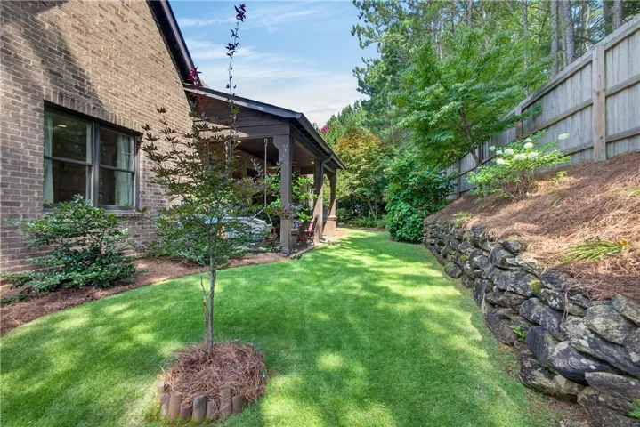 1648 Woodley Circle, Auburn, Alabama 36830