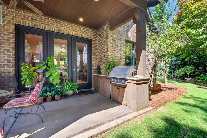 1648 Woodley Circle, Auburn, Alabama 36830