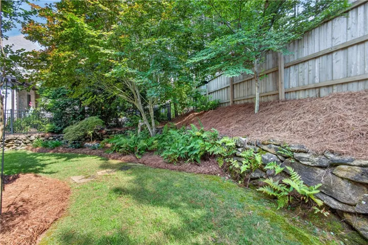 1648 Woodley Circle, Auburn, Alabama 36830