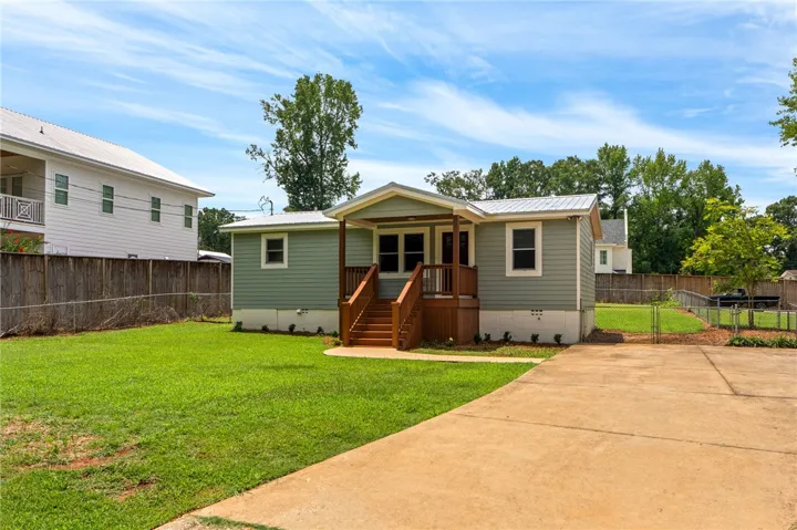 108 Mimosa Avenue, Auburn, Alabama 36830