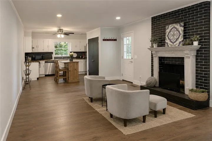 1503 Gwen Mill Drive, Opelika, Alabama 36801