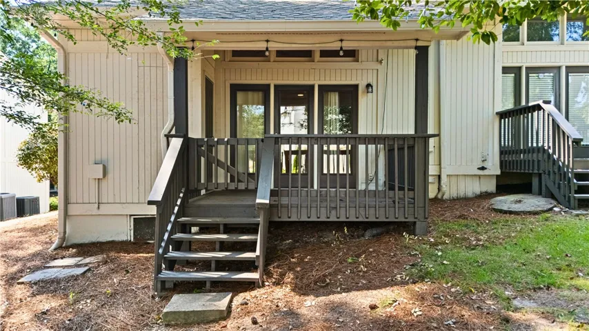 429 Moores Mill Road 12, Auburn, Alabama 36830