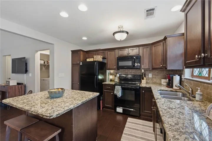 2717 Brittany Lane, Opelika, Alabama 36804