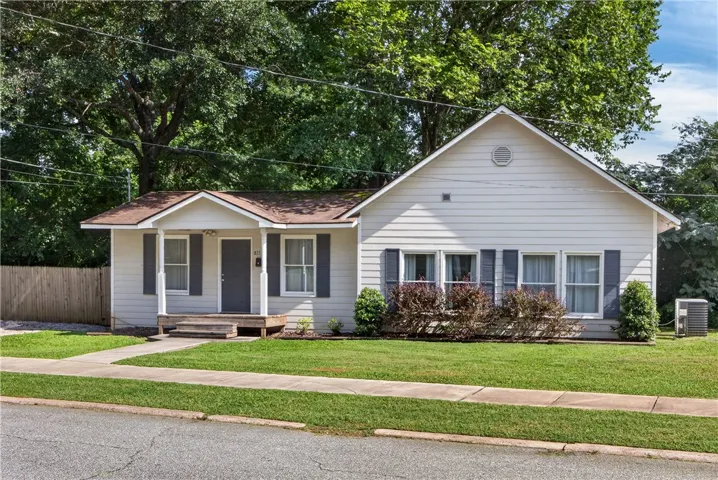 815 Torbert Boulevard, Opelika, Alabama 36801