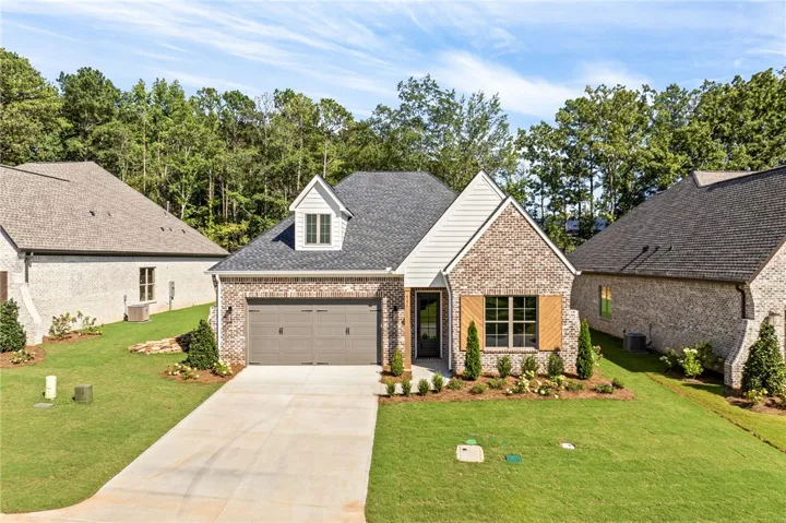 501 Windsor Drive, Opelika, Alabama 36801