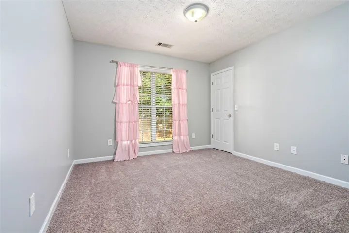 3604 Village Court, Opelika, Alabama 36801
