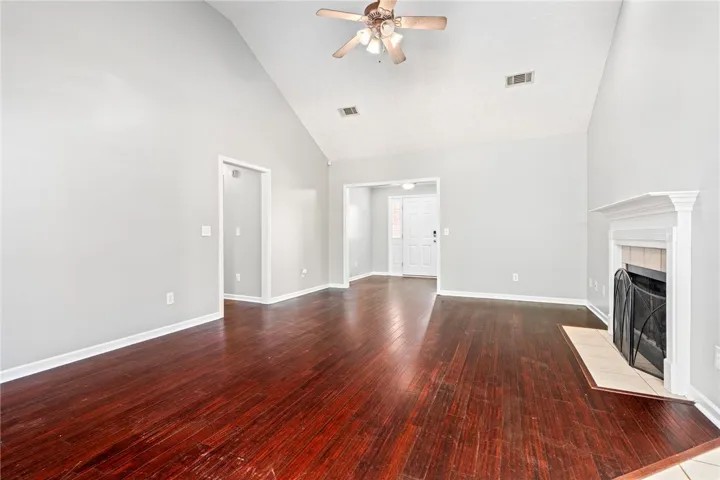 3604 Village Court, Opelika, Alabama 36801
