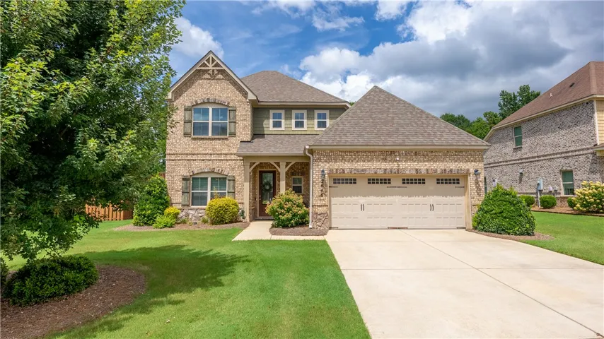 2646 Salford Street, Auburn, Alabama 36832