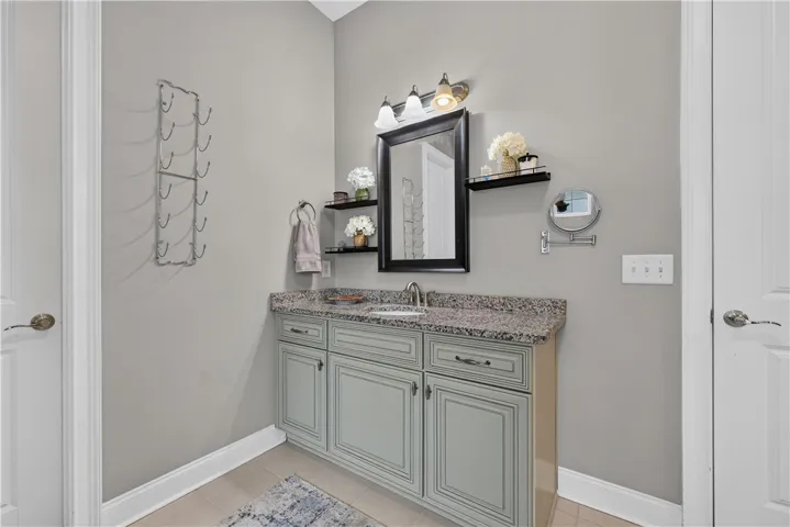 2646 Salford Street, Auburn, Alabama 36832