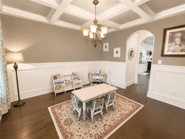 1295 Shadowwood Lane, Auburn, Alabama 36879