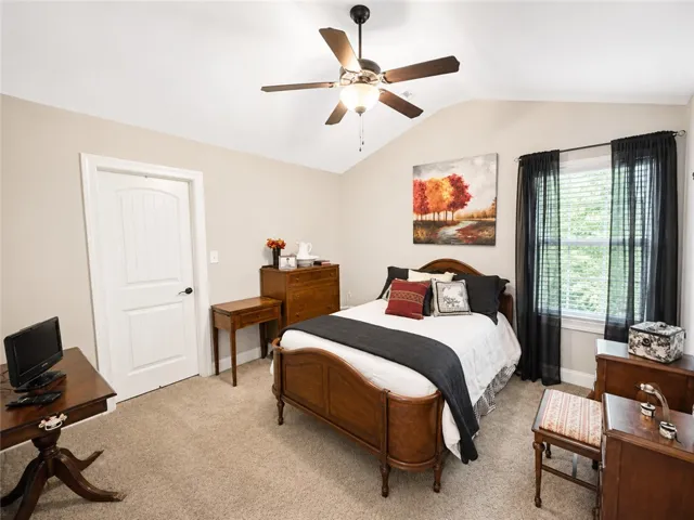 1295 Shadowwood Lane, Auburn, Alabama 36879