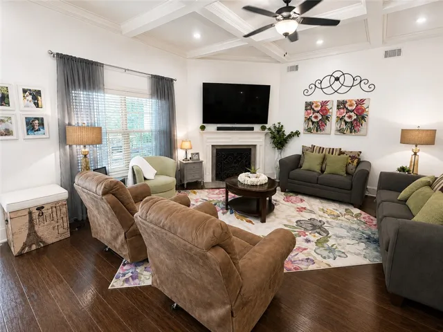 1295 Shadowwood Lane, Auburn, Alabama 36879