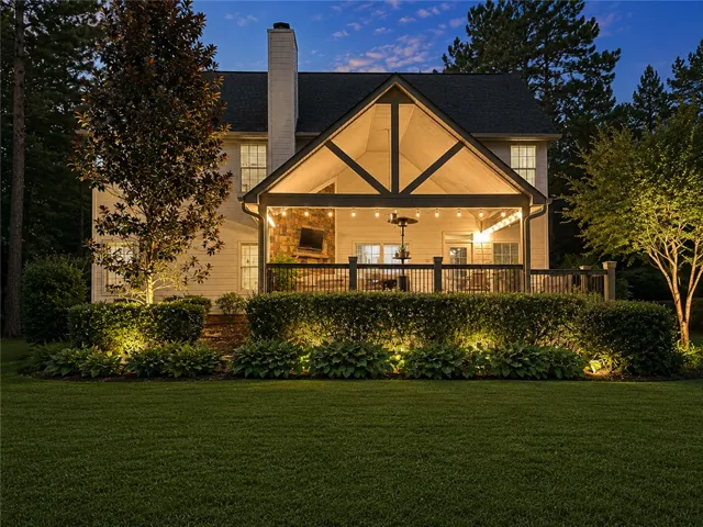 1295 Shadowwood Lane, Auburn, Alabama 36879