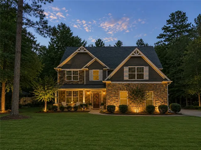 1295 Shadowwood Lane, Auburn, Alabama 36879