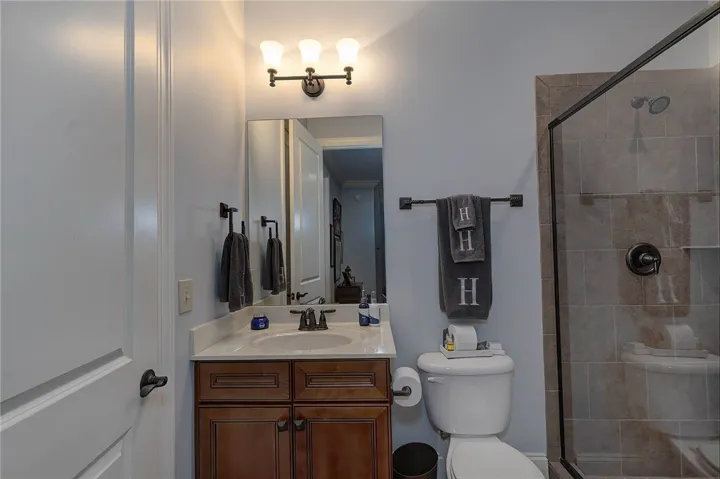 1794 Covington Ridge 402, Auburn, Alabama 36830