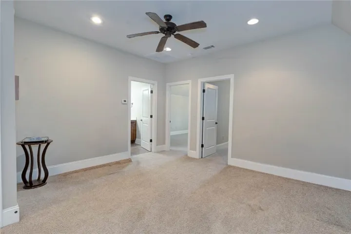 1794 Covington Ridge 402, Auburn, Alabama 36830