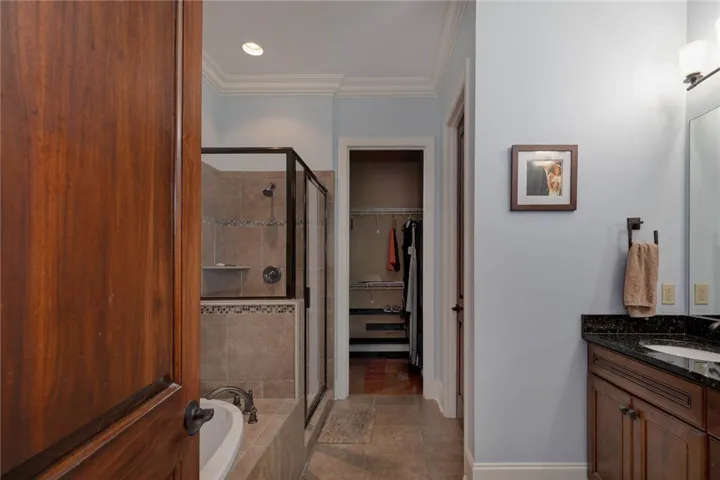 1794 Covington Ridge 402, Auburn, Alabama 36830