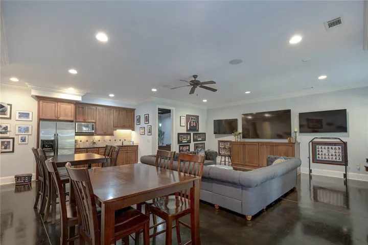 1794 Covington Ridge 402, Auburn, Alabama 36830
