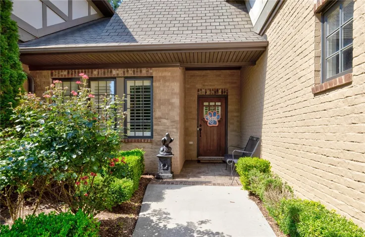 1794 Covington Ridge 402, Auburn, Alabama 36830