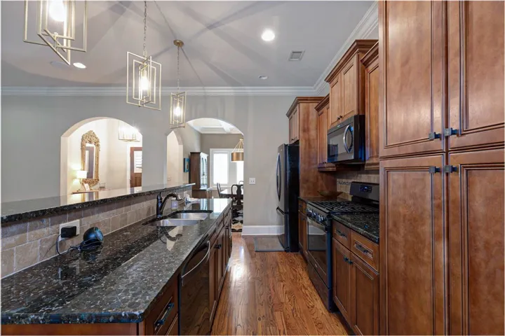 1794 Covington Ridge 402, Auburn, Alabama 36830