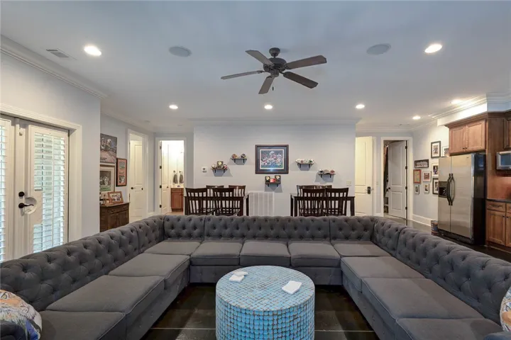 1794 Covington Ridge 402, Auburn, Alabama 36830