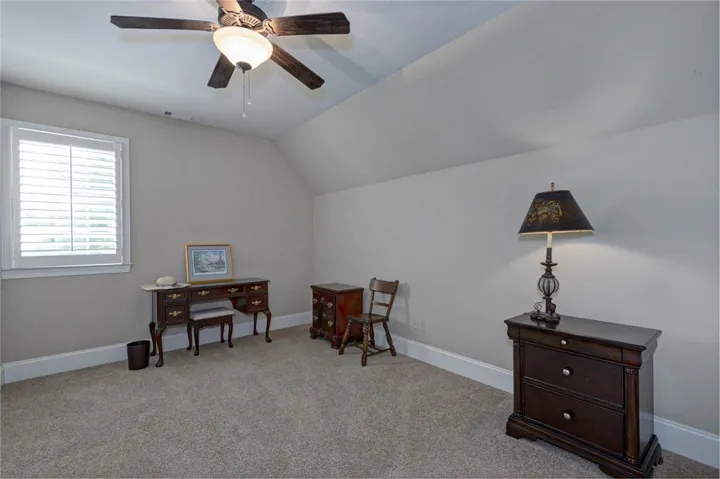 1794 Covington Ridge 402, Auburn, Alabama 36830