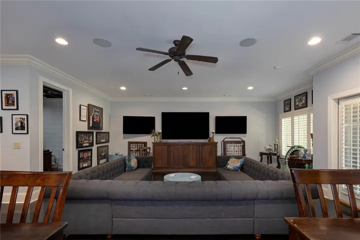 1794 Covington Ridge 402, Auburn, Alabama 36830