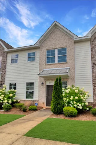 3855 Academy Drive, Opelika, Alabama 36801