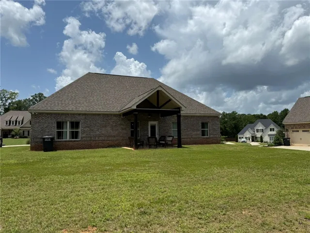 1678 Honeycomb Drive, Opelika, Alabama 36801