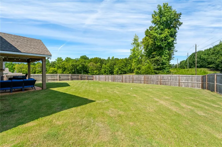 Awesome backyard, fully fenced