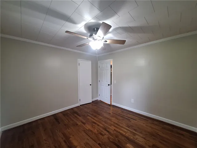 503 Crestview Lane, Valley, Alabama 36854