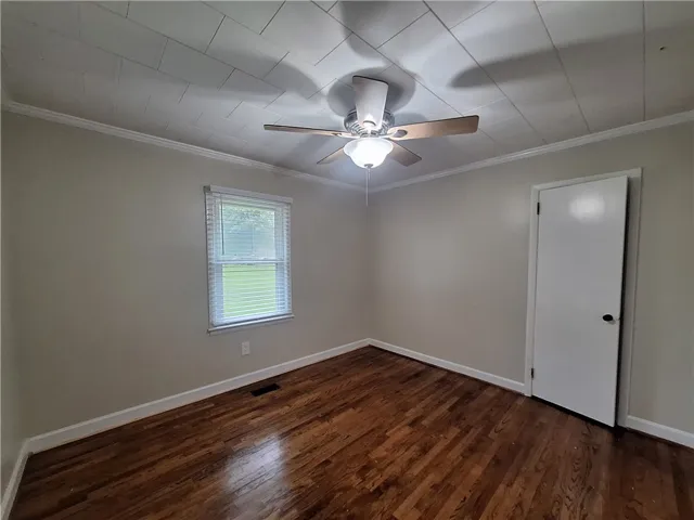 503 Crestview Lane, Valley, Alabama 36854