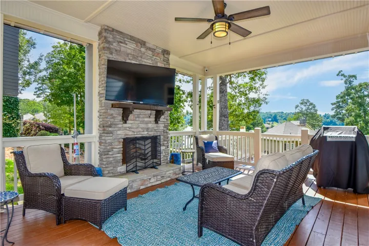 56 Loft Circle, Dadeville, Alabama 36853