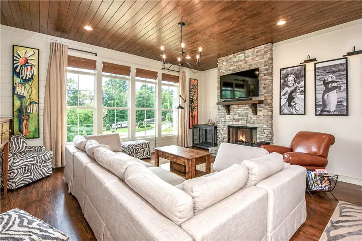 56 Loft Circle, Dadeville, Alabama 36853