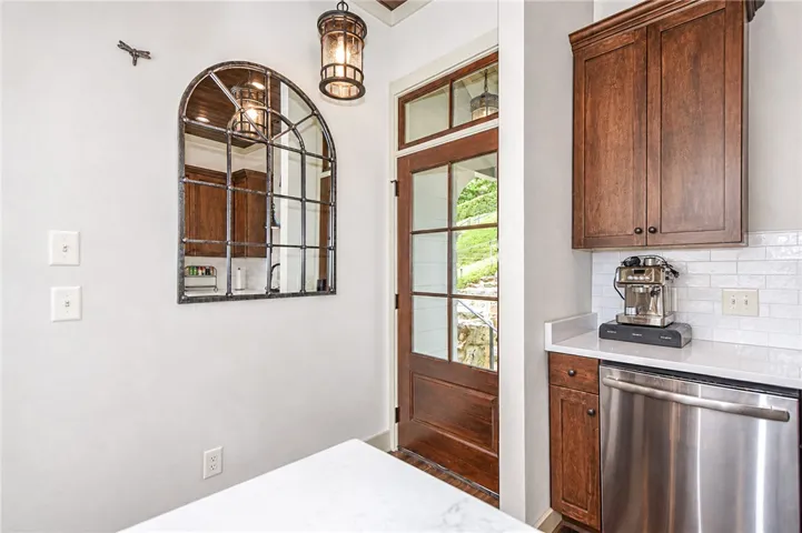 56 Loft Circle, Dadeville, Alabama 36853