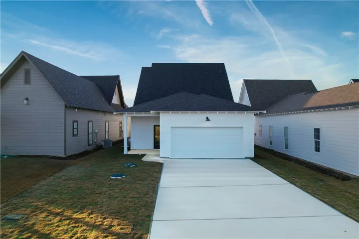 Attached 2 Car Garage - Example of a completed Ellie Plan