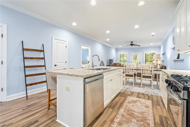937 Pembroke Place, Auburn, Alabama 36830