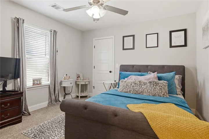 296 Solamere Lane, Auburn, Alabama 36832