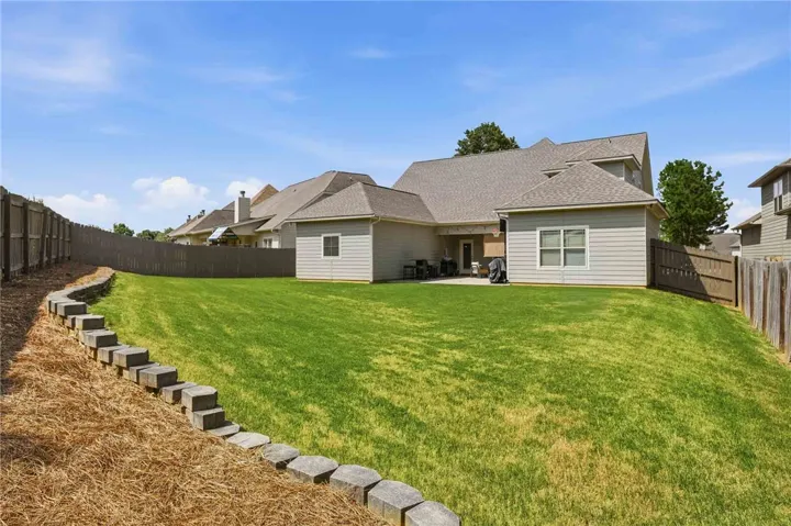 296 Solamere Lane, Auburn, Alabama 36832