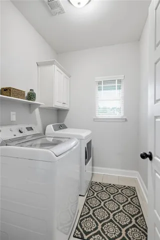 296 Solamere Lane, Auburn, Alabama 36832