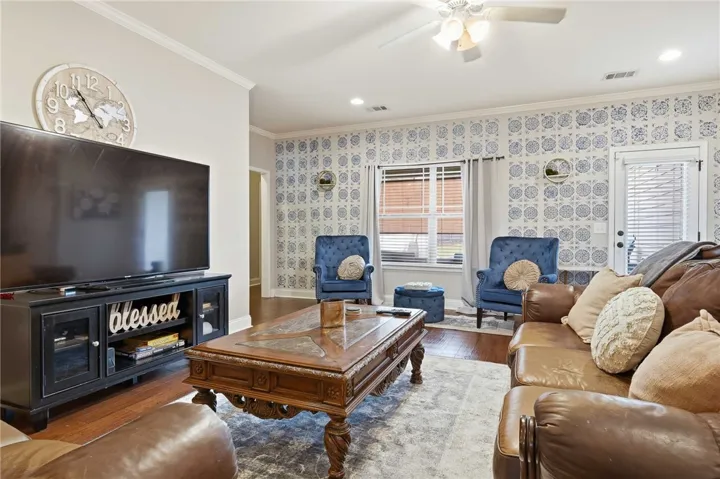 296 Solamere Lane, Auburn, Alabama 36832