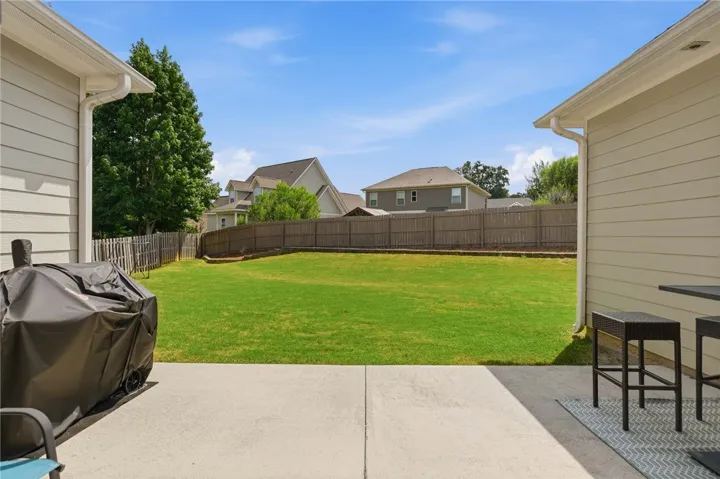 296 Solamere Lane, Auburn, Alabama 36832