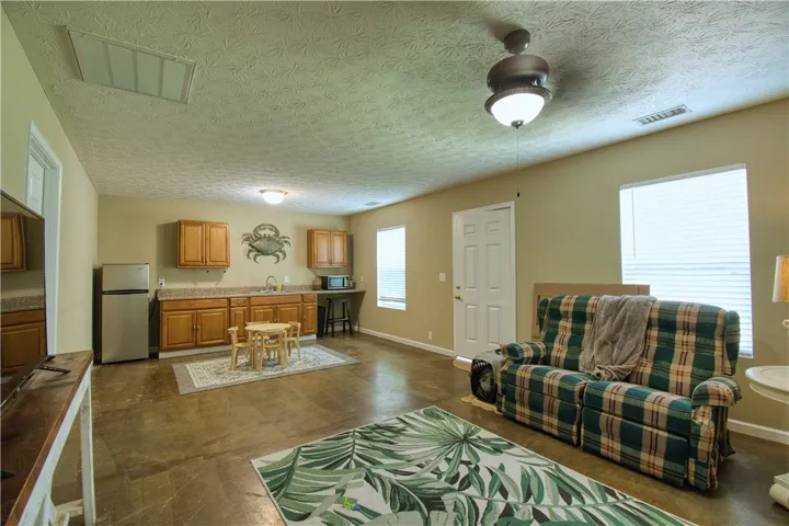 3904 34th Street Sw, Lanett, Alabama 36863
